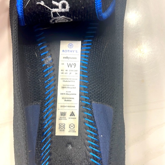 Rothy’s - Picture 4 of 4